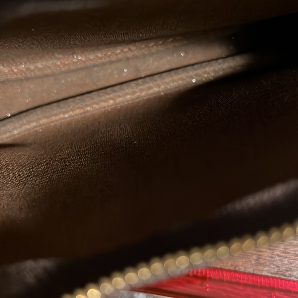 Louis Vuitton Wristlet pouchette missing strap - Picture 10 of 10